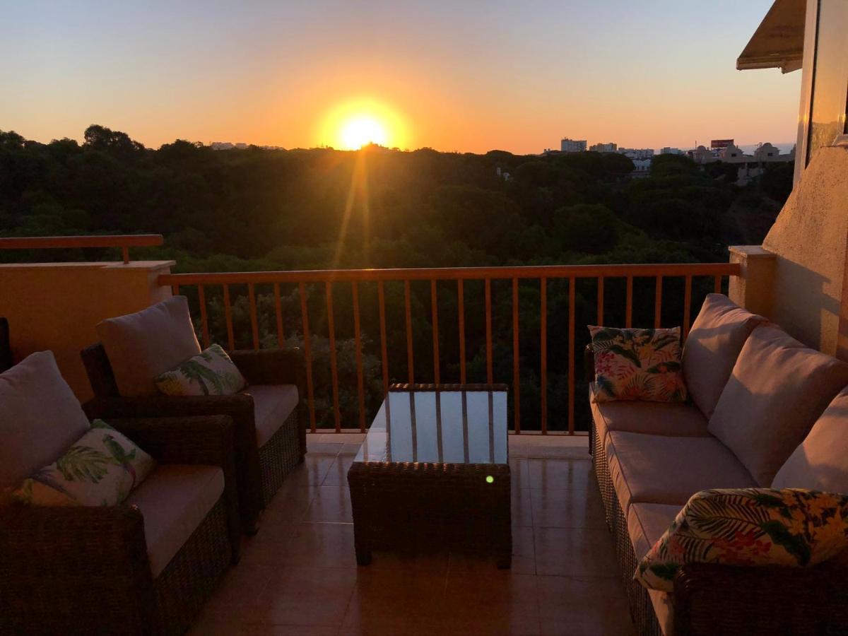 Beautiful Holiday Apartment 2 Bedroom Beach And Pool Malaga Marbella Calahonda Royale Mijas Costa Spain Zewnętrze zdjęcie