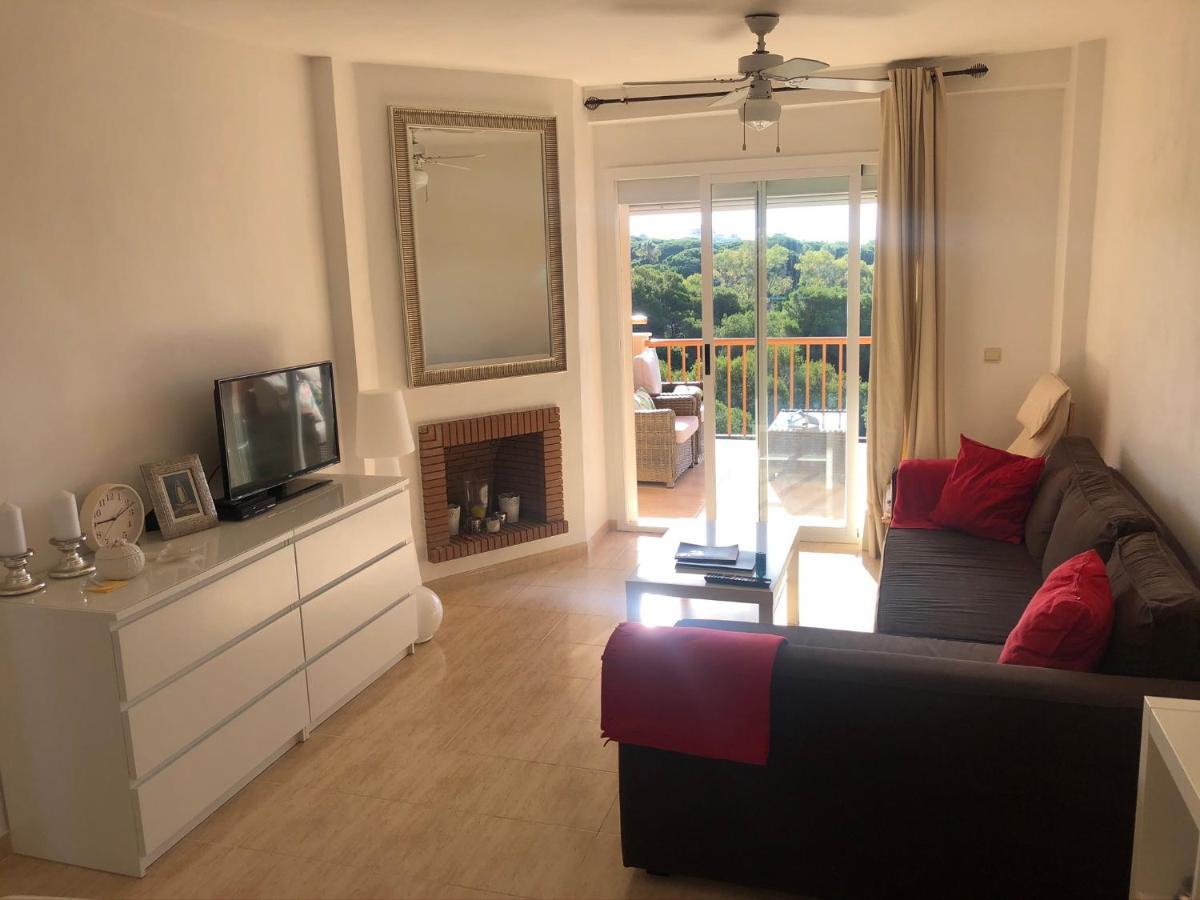 Beautiful Holiday Apartment 2 Bedroom Beach And Pool Malaga Marbella Calahonda Royale Mijas Costa Spain Zewnętrze zdjęcie
