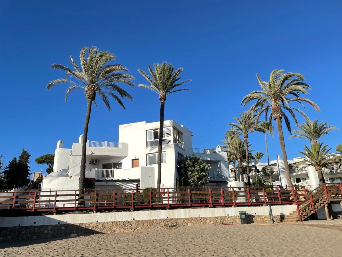 Beautiful Holiday Apartment 2 Bedroom Beach And Pool Malaga Marbella Calahonda Royale Mijas Costa Spain Zewnętrze zdjęcie