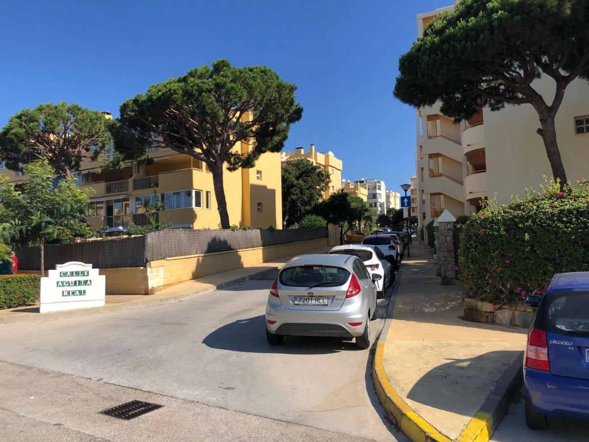 Beautiful Holiday Apartment 2 Bedroom Beach And Pool Malaga Marbella Calahonda Royale Mijas Costa Spain Zewnętrze zdjęcie